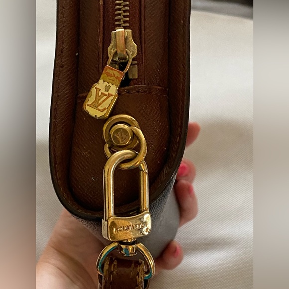 💥Auth Louis Vuitton vintage Orsay clutch. In amazing condition. - Picture 4 of 9